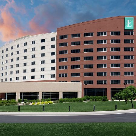 Embassy Suites Loveland Conference Center Екстер'єр фото