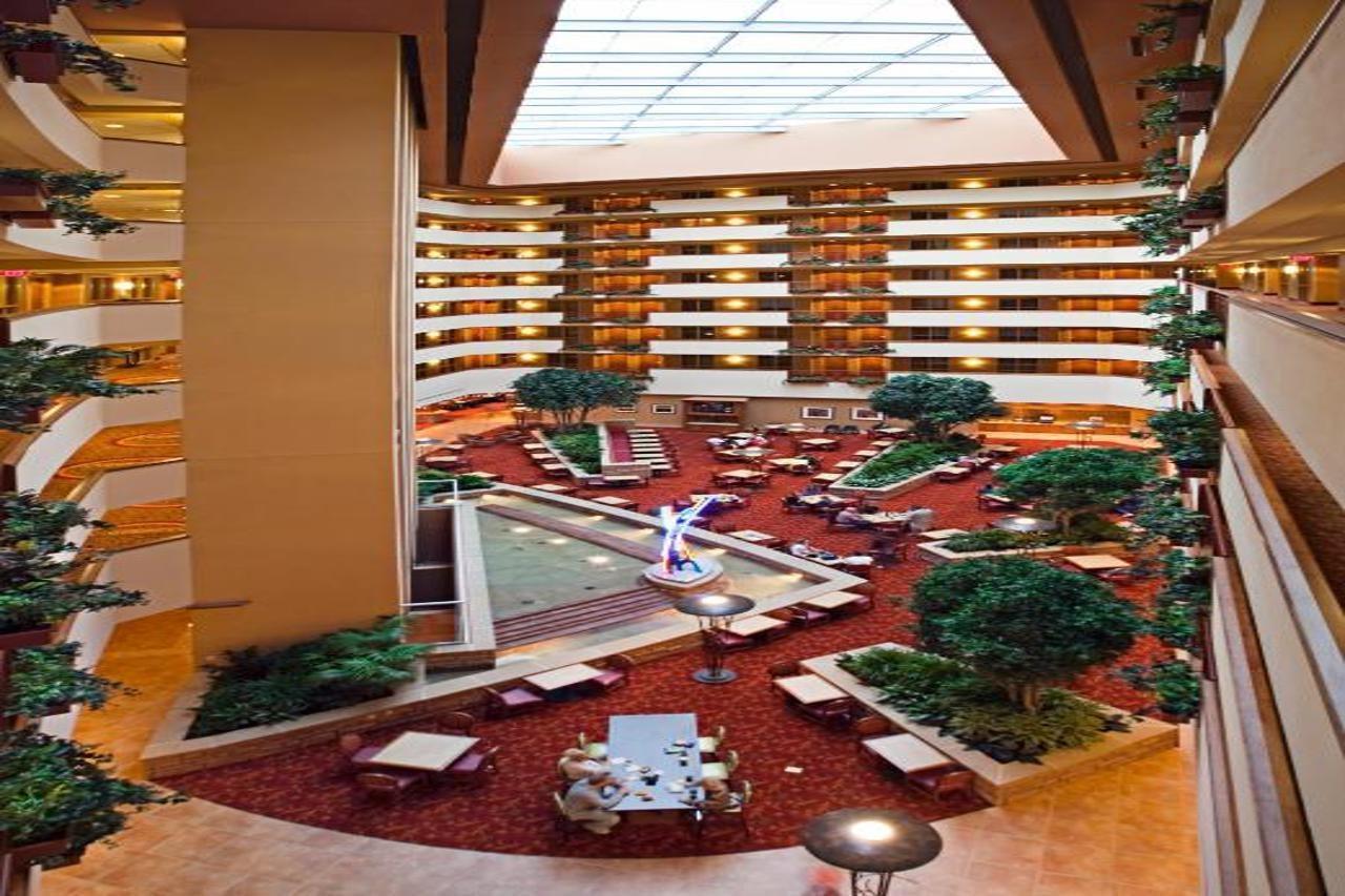 Embassy Suites Loveland Conference Center Екстер'єр фото