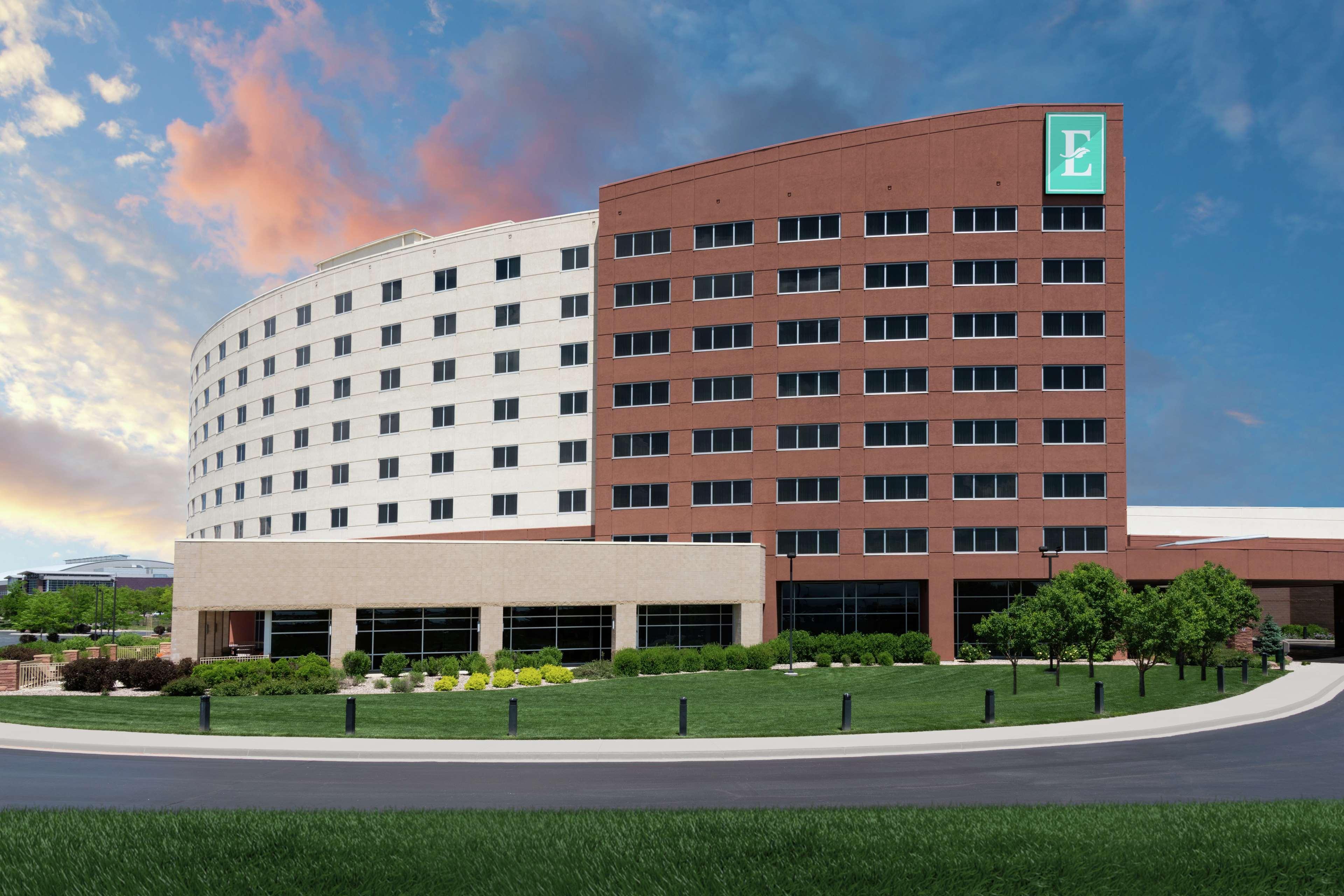 Embassy Suites Loveland Conference Center Екстер'єр фото